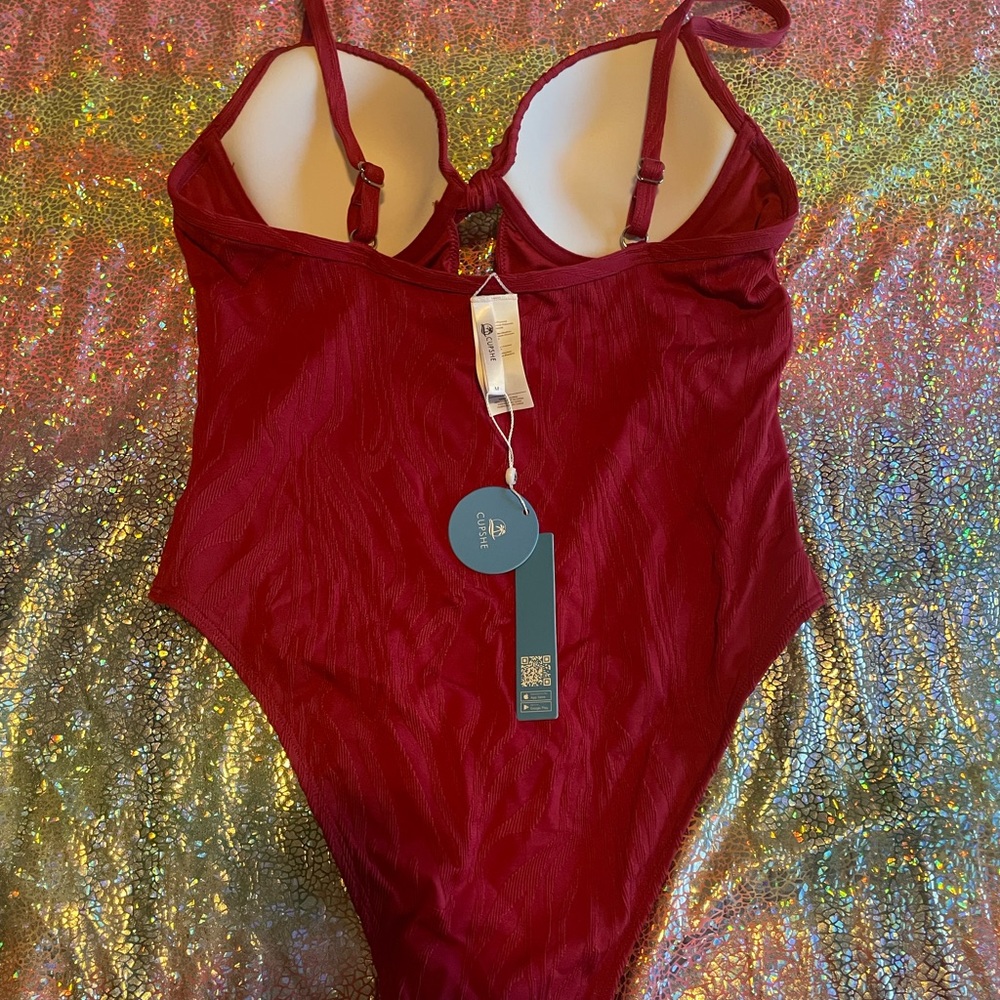 Swimsuit with padding, NWT!